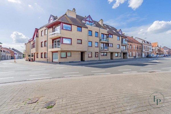 Gelijkvloerse verdieping te koop in Maldegem