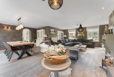 Villa in Damme