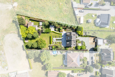 Villa in Damme