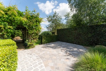 Villa in Damme