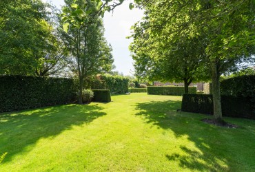 Villa in Damme